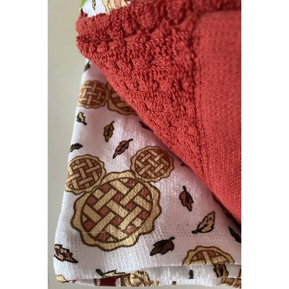 3 Pack Disney Mickey Minnie Mouse Autumn Fall Pie Leaves Kitchen Towels 16 X 26”